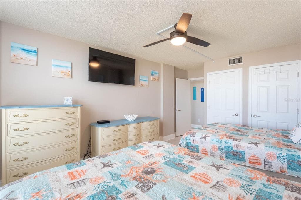 1575 OCEAN SHORE BOULEVARD J010 photo 11