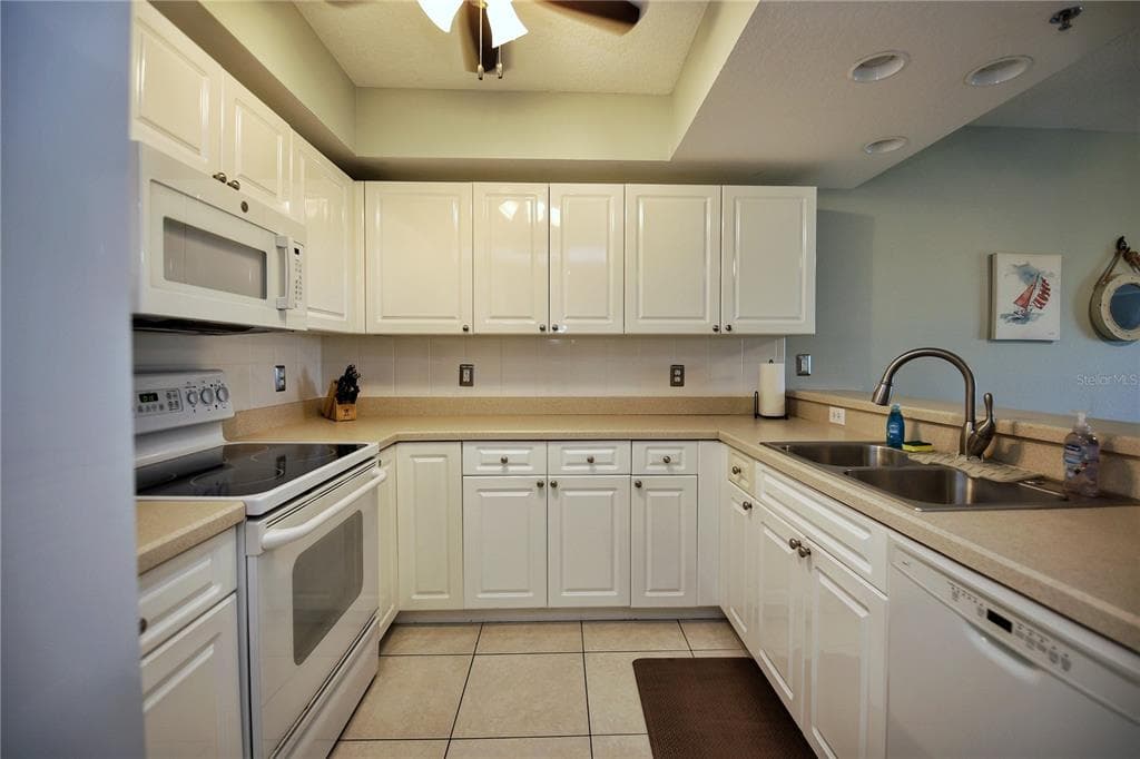 5300 S ATLANTIC AVENUE 7-403 photo 9