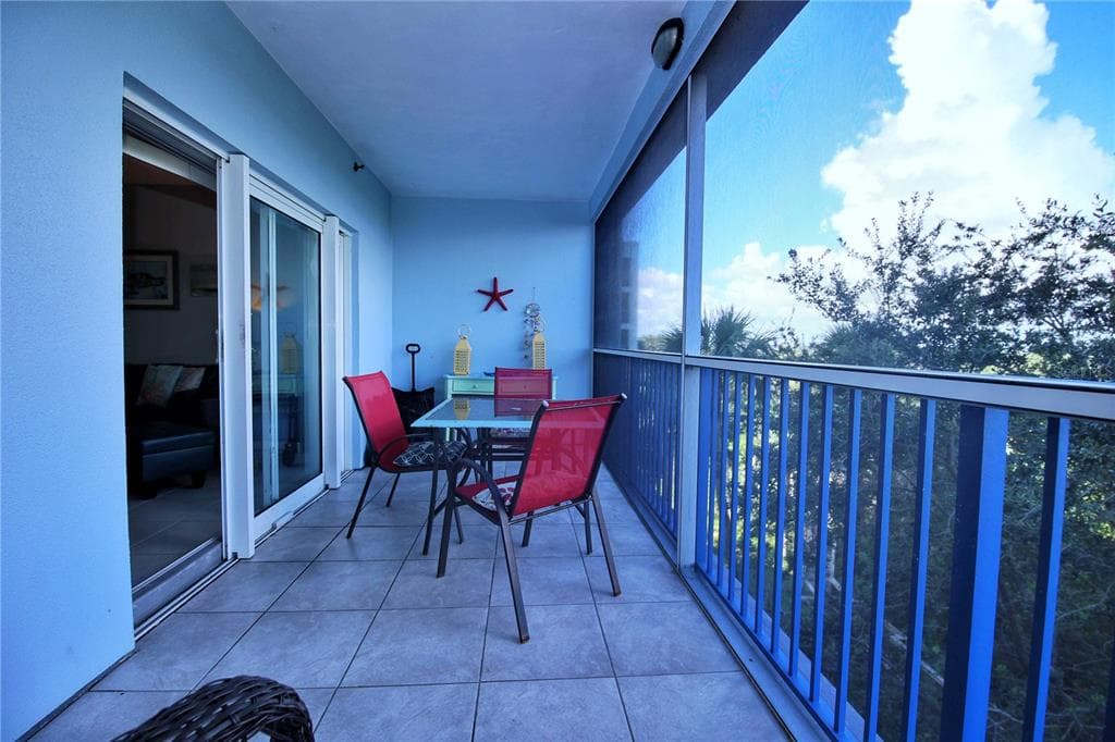 5300 S ATLANTIC AVENUE 7-403 photo 18
