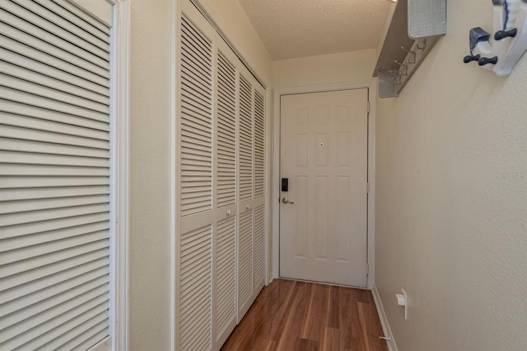 5557 SEA FOREST DRIVE 118 photo 7
