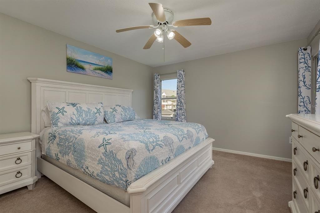 5557 SEA FOREST DRIVE 118 photo 20