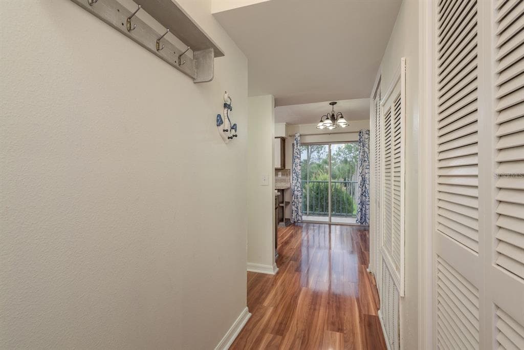 5557 SEA FOREST DRIVE 118 photo 8