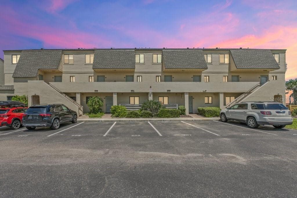8550 A1A #208 S 2128 photo 1