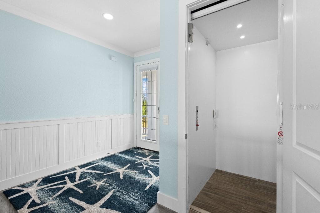 16176 LA BARGE CIRCLE photo 15