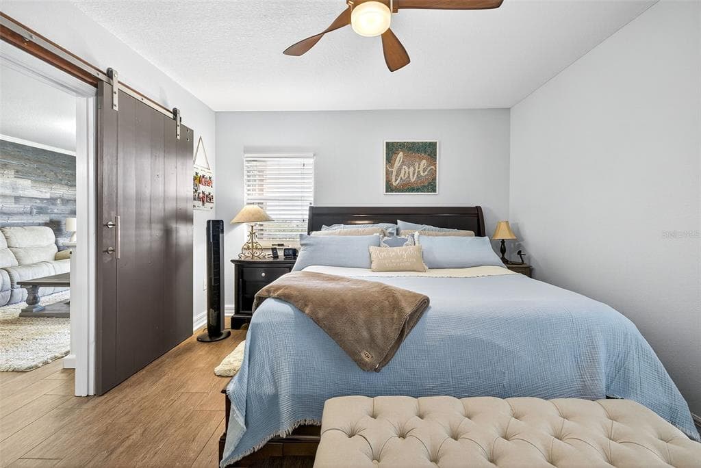 4516 SEAGULL DRIVE 519 photo 23