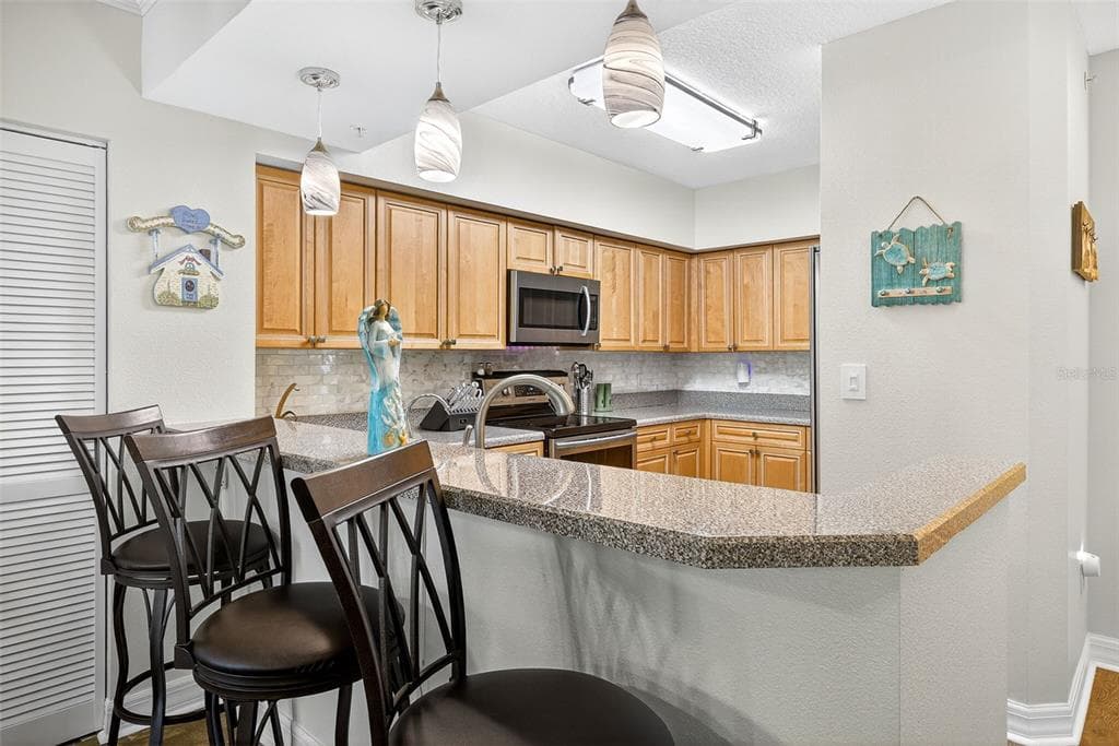 4516 SEAGULL DRIVE 519 photo 13