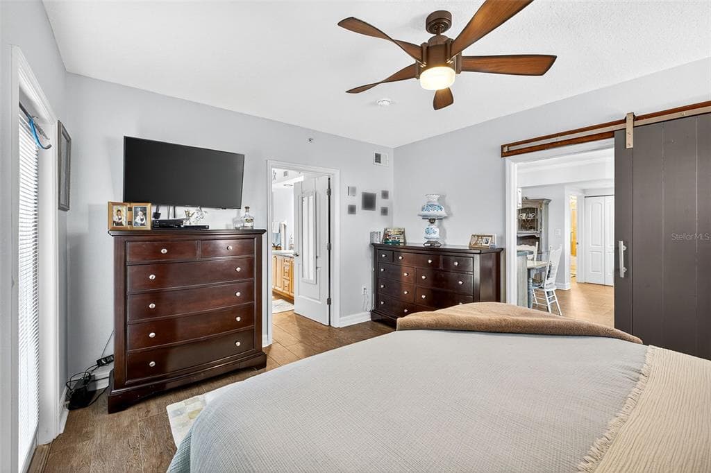 4516 SEAGULL DRIVE 519 photo 24