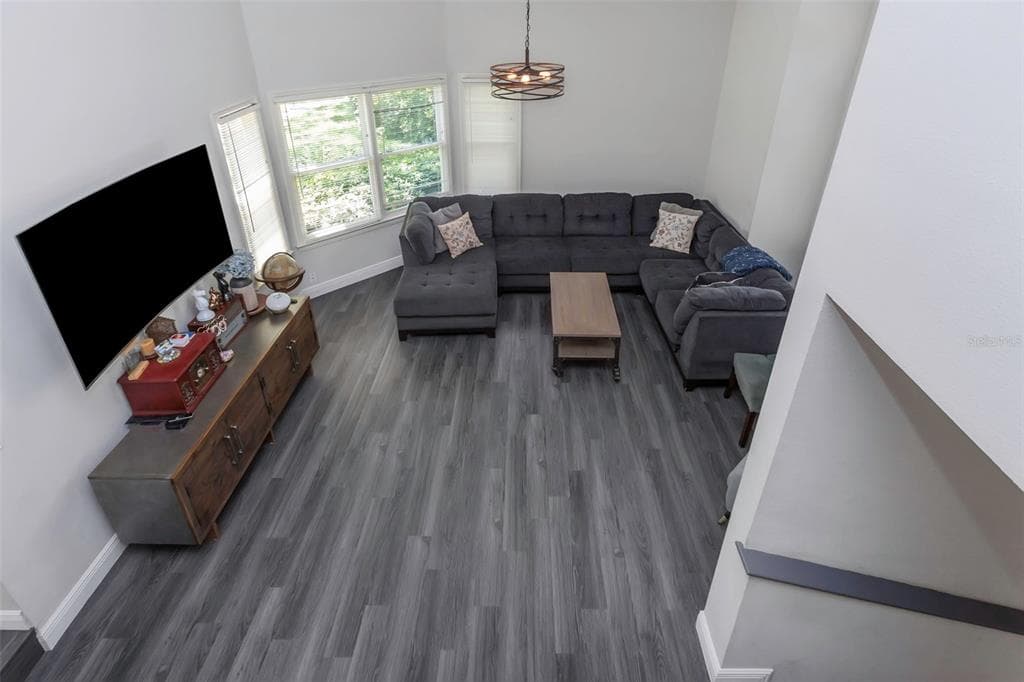 1065 SABLE COURT NE photo 10