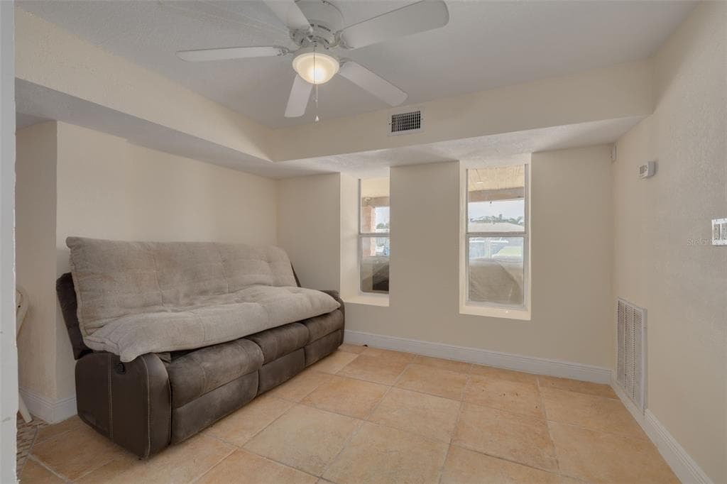 8100 BRIGHTON DRIVE photo 17