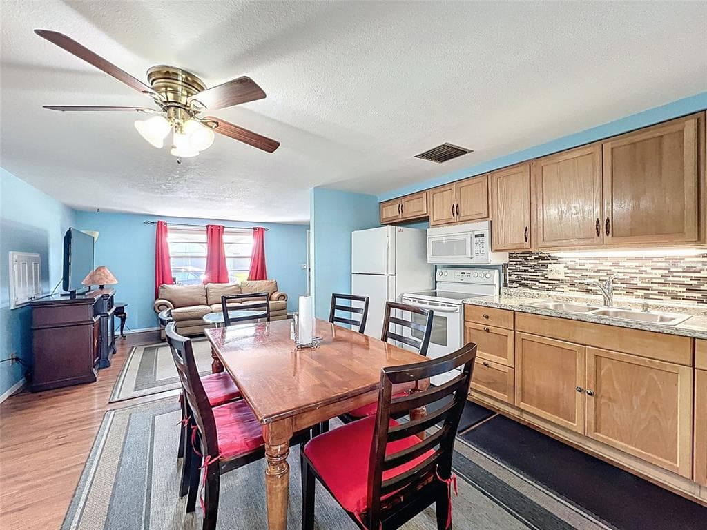2349 HAMA DRIVE photo 12