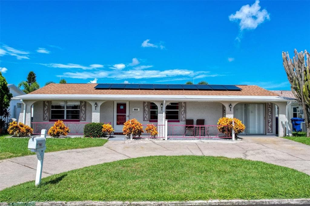 2349 HAMA DRIVE photo 5