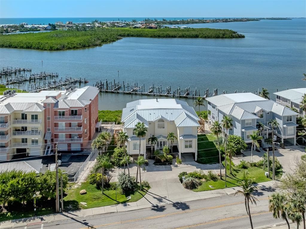 1400 BEACH ROAD 3 photo 1