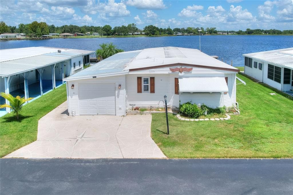 590 ALOHA DRIVE 1