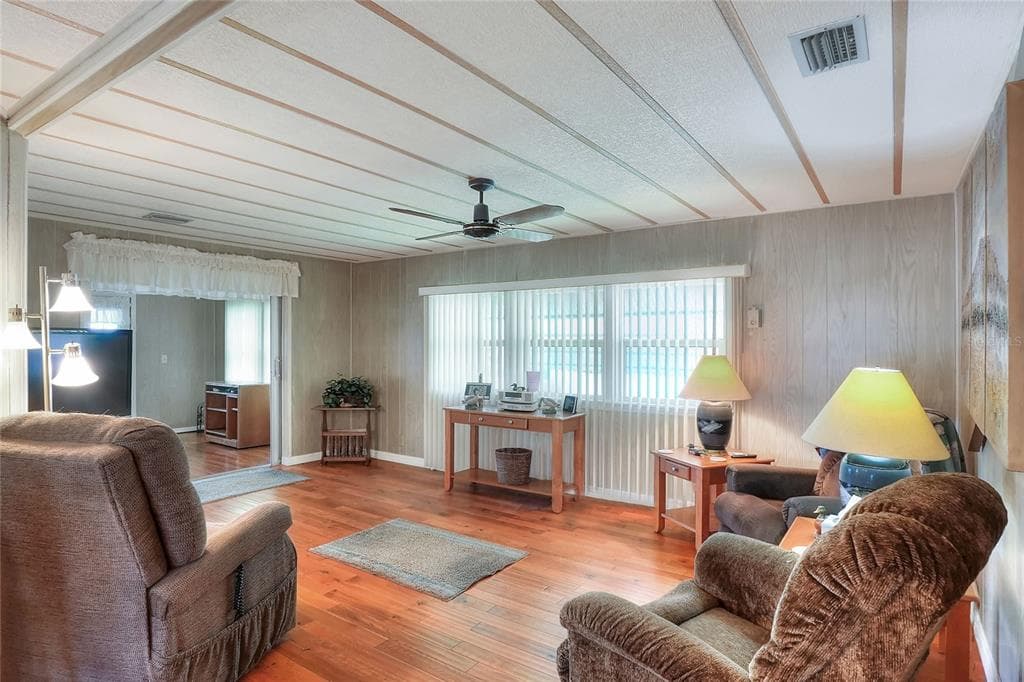 590 ALOHA DRIVE photo 21
