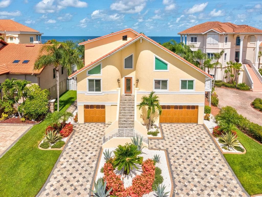 5101 WESTSHORE DRIVE photo 1