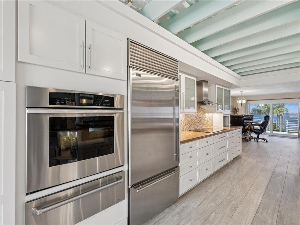 5101 WESTSHORE DRIVE photo 18