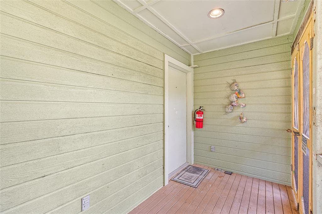 8178 LITTLE GASPARILLA ISLAND photo 12