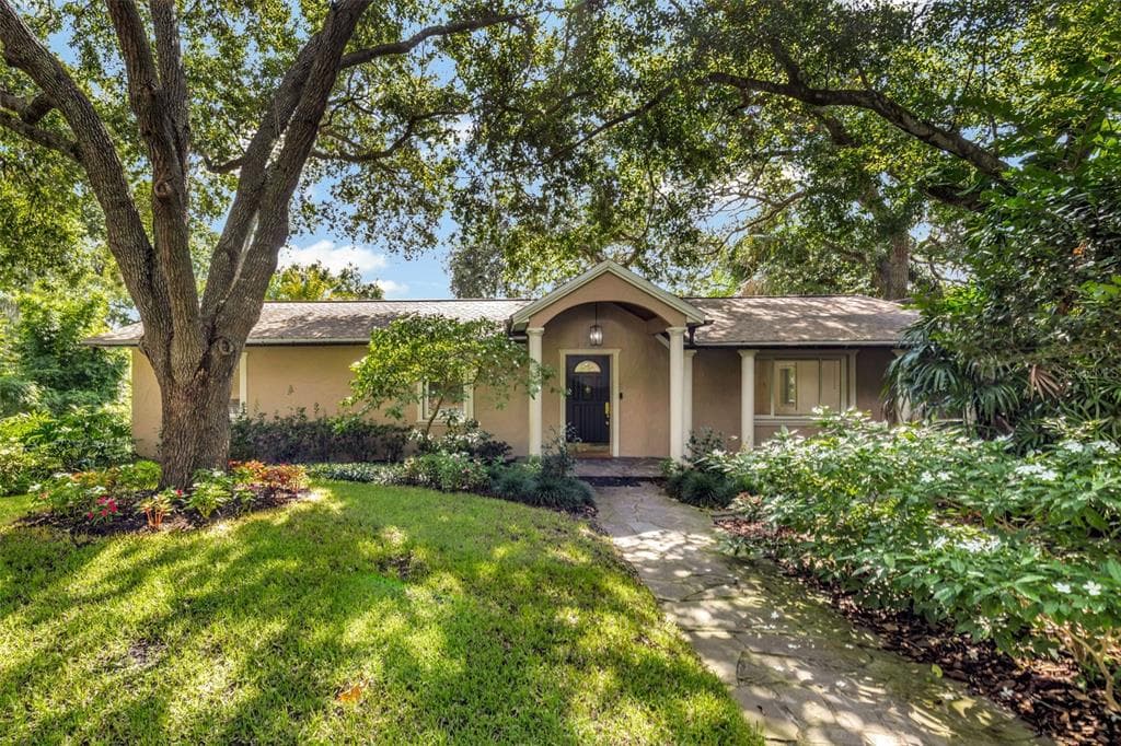1105 LAKE NETTIE DRIVE photo 2