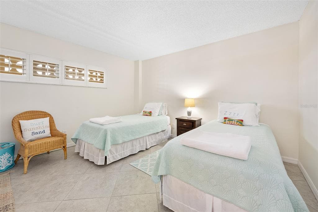 111 S ATLANTIC AVENUE 1104 photo 18