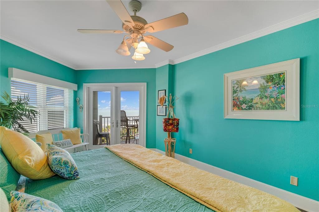 1582 GULF BOULEVARD 1506 photo 17