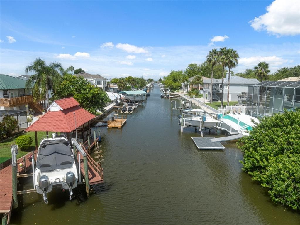 7711 HATTERAS DRIVE photo 1
