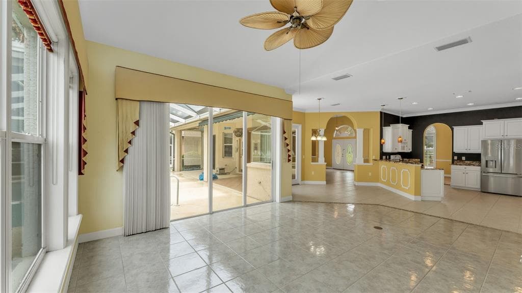 226 RUBY LAKE LANE photo 15