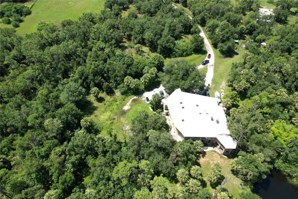 12200 SW ACADEMY DRIVE photo 3