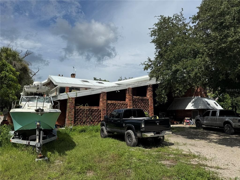 12200 SW ACADEMY DRIVE photo 8