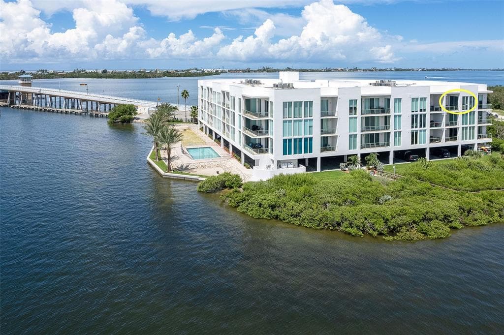 1375 BEACH ROAD #309 2