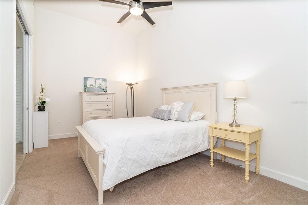 1375 BEACH ROAD 309 photo 9