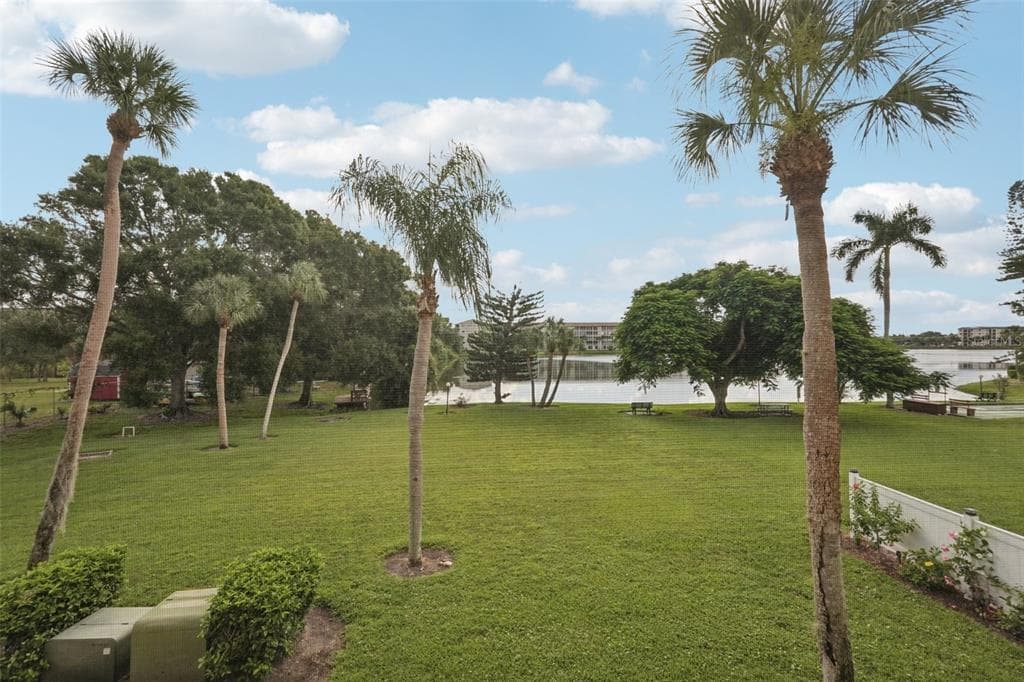 3606 LAKE BAYSHORE DRIVE K224 photo 24