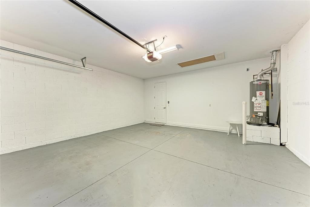 1310 CIELO COURT photo 12