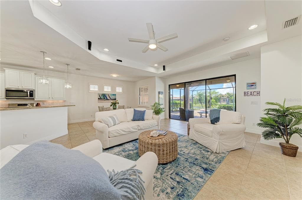 1310 CIELO COURT photo 4