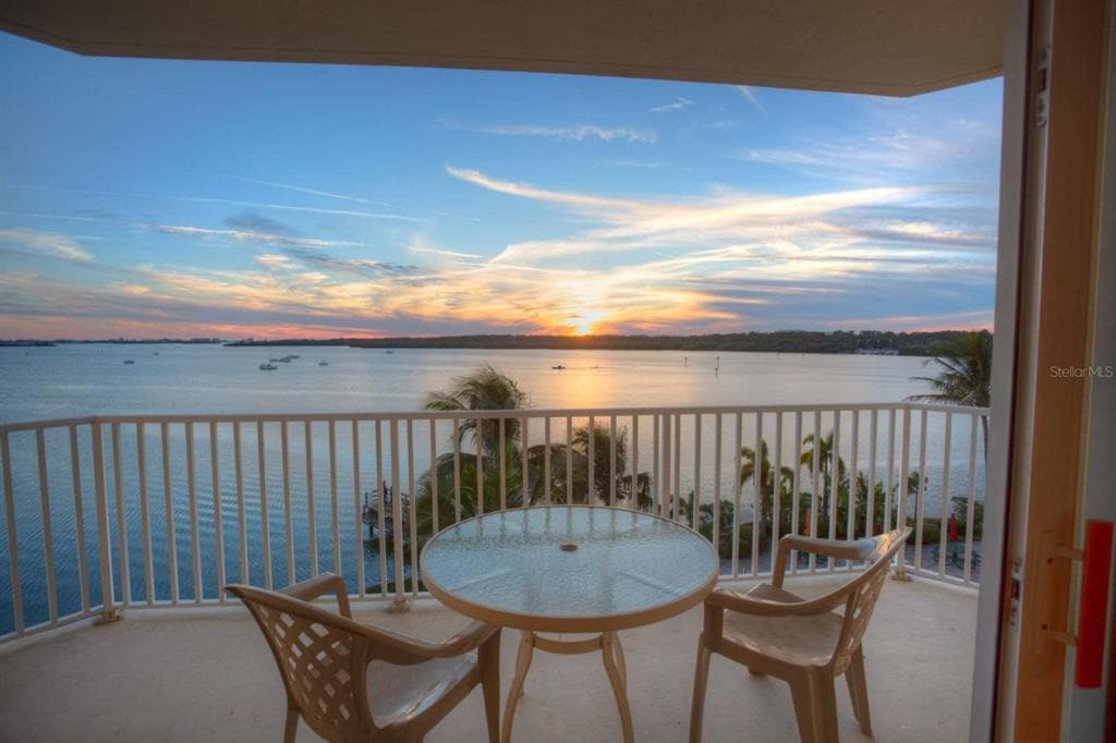 8800 BAY PINES BOULEVARD 312 photo 6