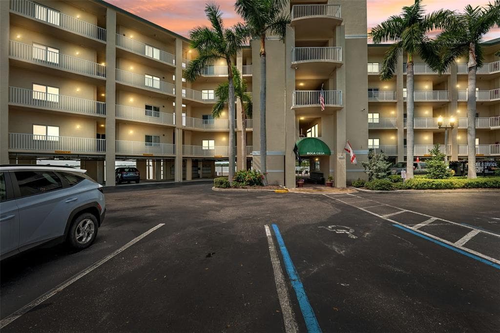 8800 BAY PINES BOULEVARD 312 photo 8