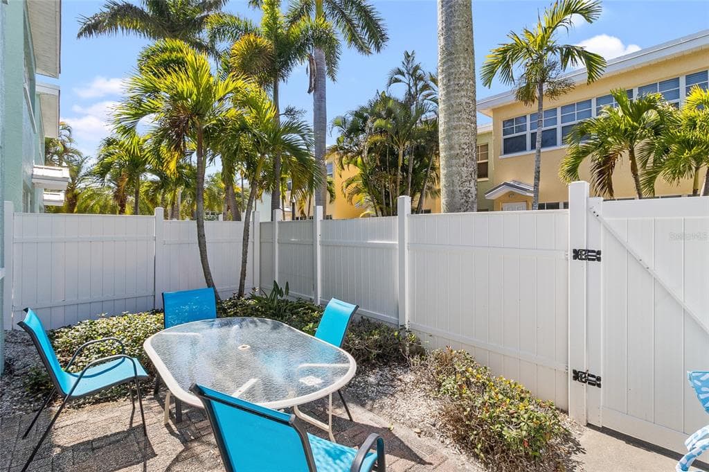 19417 GULF BOULEVARD C109 photo 7