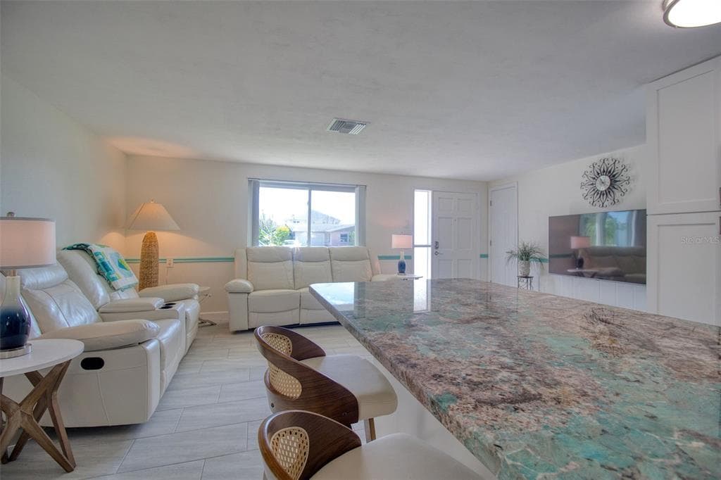 13625 MARIA DRIVE photo 14