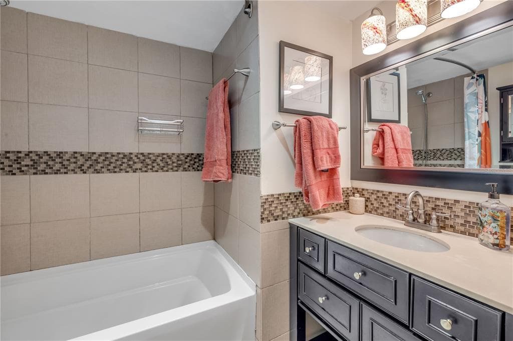 3606 S PENINSULA DRIVE 205 photo 24