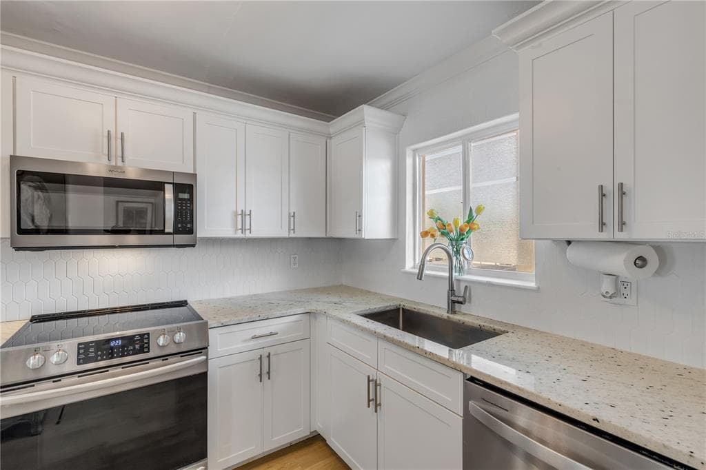3606 S PENINSULA DRIVE 205 photo 8