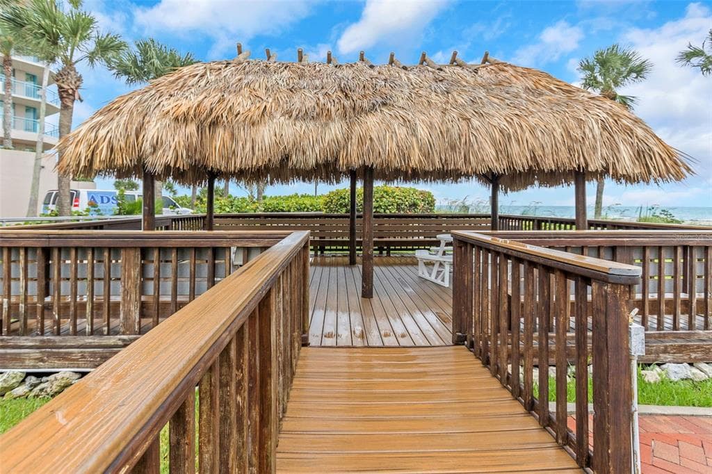 1480 GULF BOULEVARD 506 photo 12