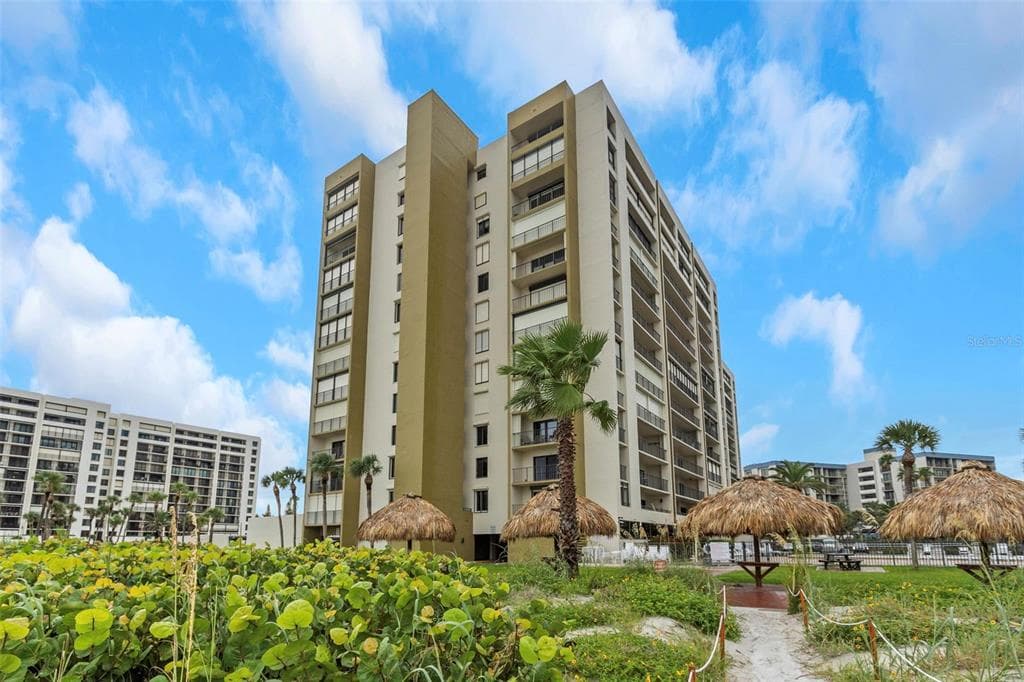 1480 GULF BOULEVARD 506 photo 19