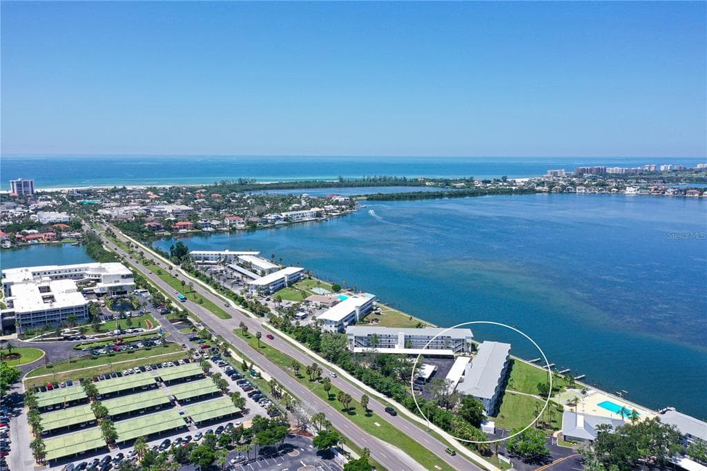 771 JOHN RINGLING BOULEVARD 7 photo 6