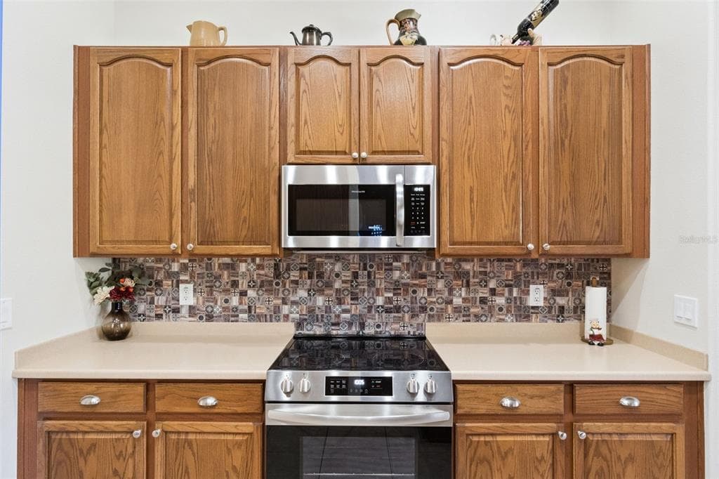 1460 PRAIRIE OAKS DRIVE photo 16