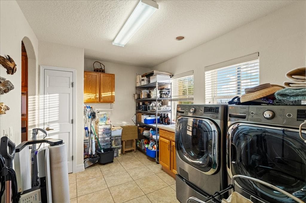 2719 N OCEAN SHORE BOULEVARD photo 17