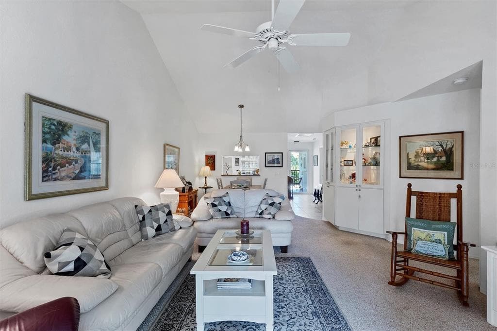 504 PINE HOLLOW CIRCLE 504 photo 10