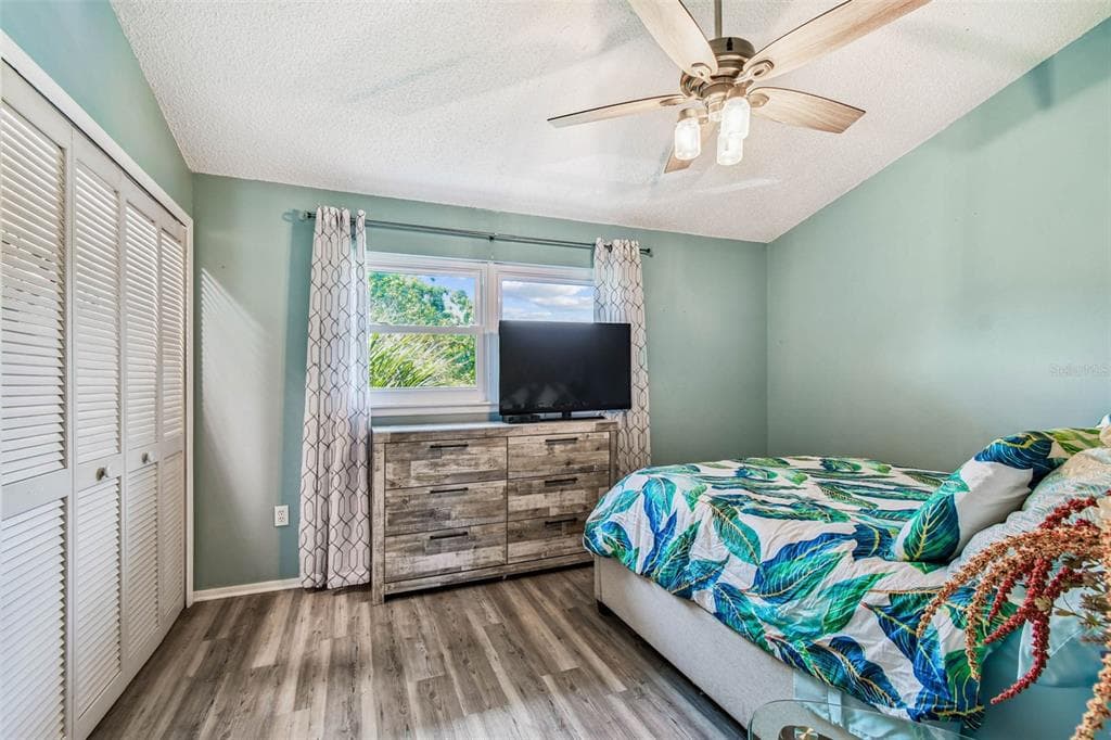12134 CAPRI CIR S 803 photo 24
