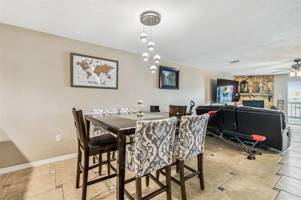 12134 CAPRI CIR S 803 photo 8