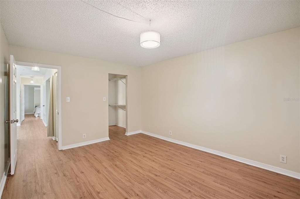 7300 SUNSHINE SKYWAY LANE S 202 photo 18