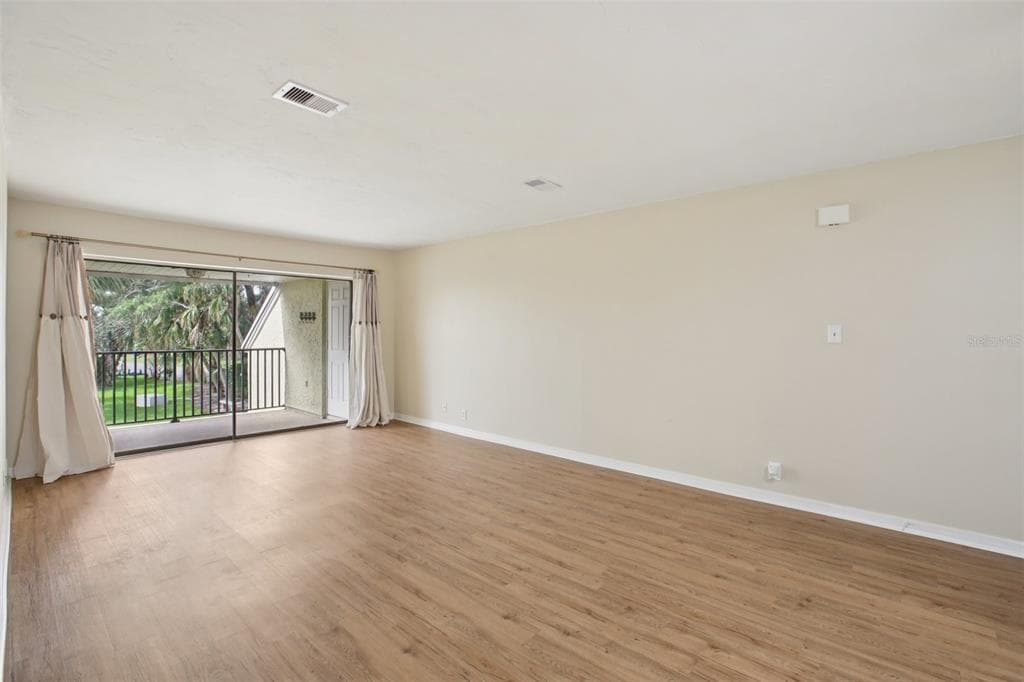 7300 SUNSHINE SKYWAY LANE S 202 photo 15