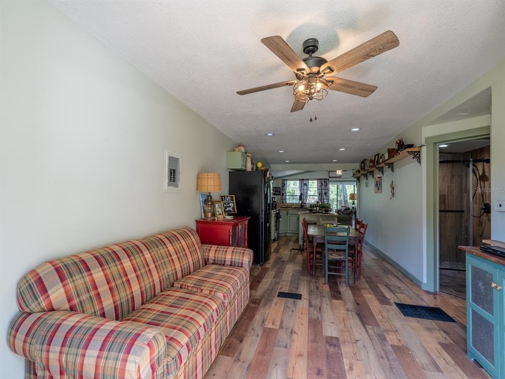 24855 NE 135 STREET photo 6